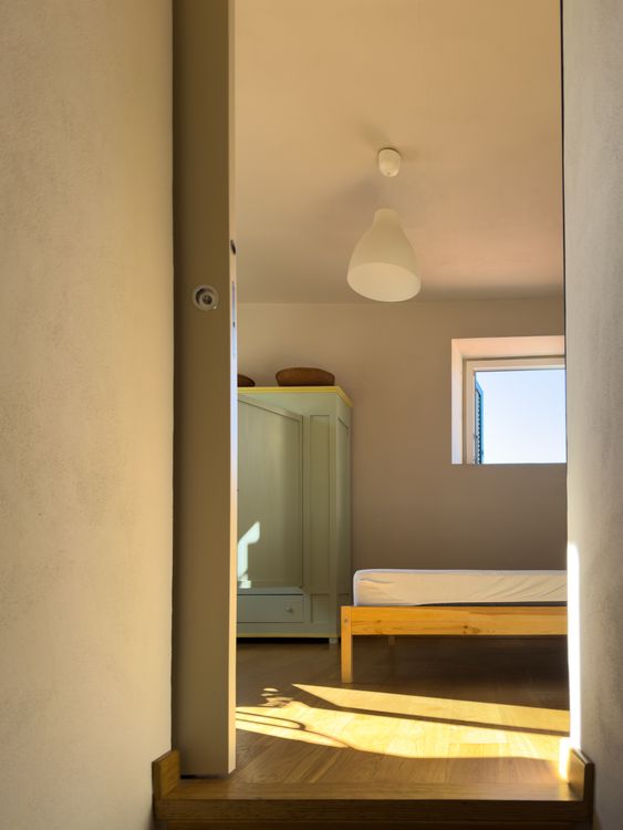 7 Bedroom Organization Ideas for a Calmer, Clutter-Free Space